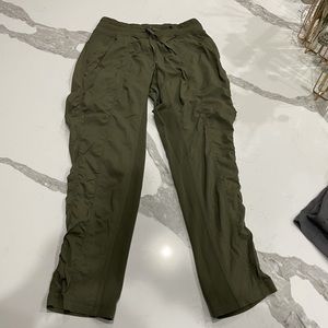 Lululemon Street to Studio Pants unlined